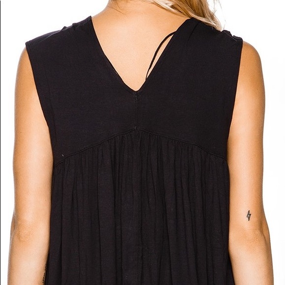 NWOT Free People Convertible Tie front top blouse - Picture 4 of 8